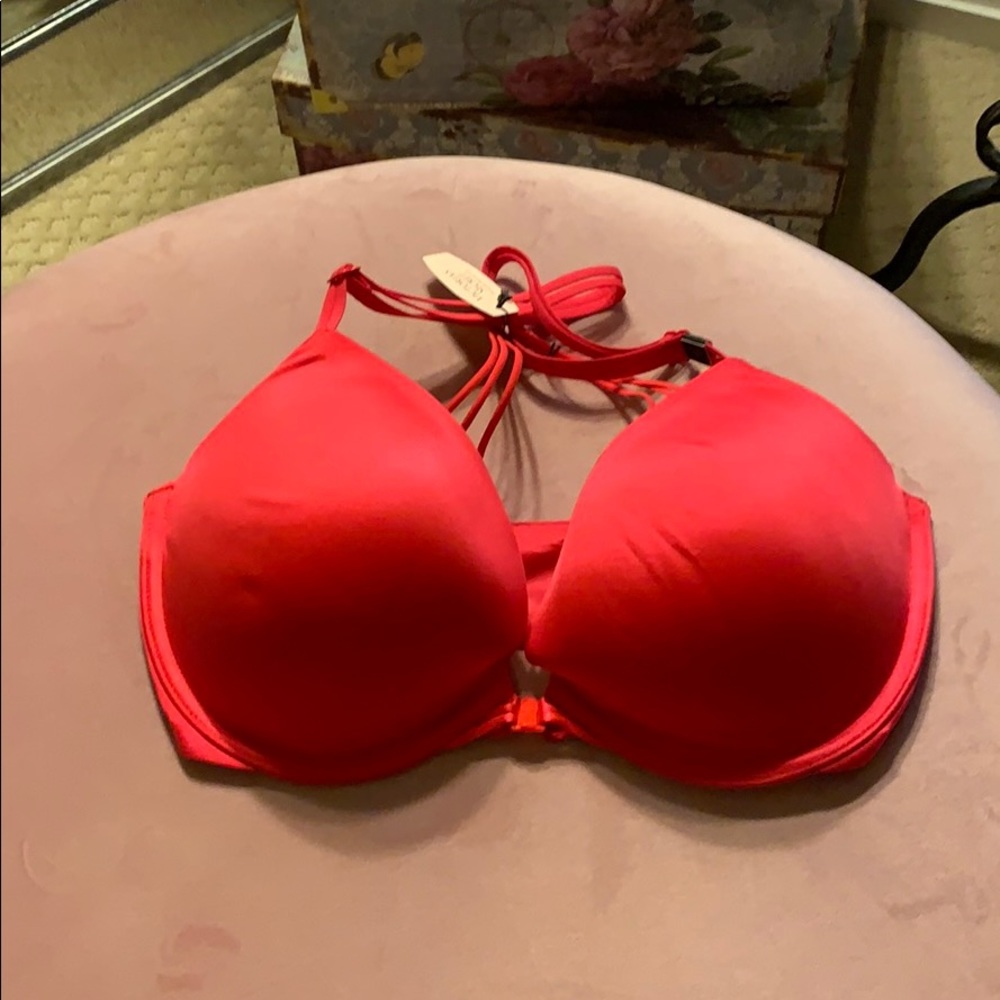 VS RED SEXY STRAPY 34DD Never worn with tags